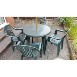 Garden patio set table & chairs & parasol