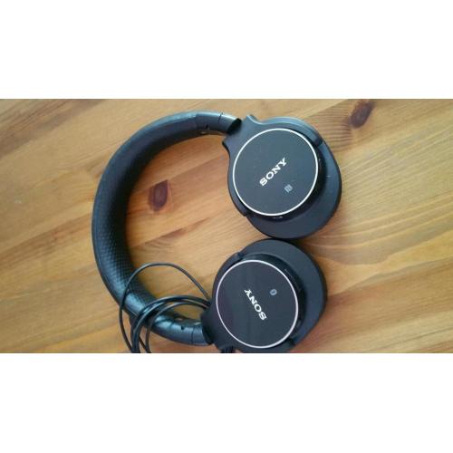 Set of Sony headphones