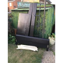 Kingsize bed frame