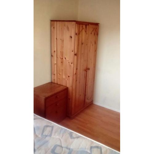 A nice double room available at lewisham for single person