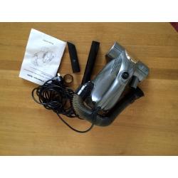 Mini Hand-held Turbo Vacuum Cleaner: Home-tec Hunter HT807