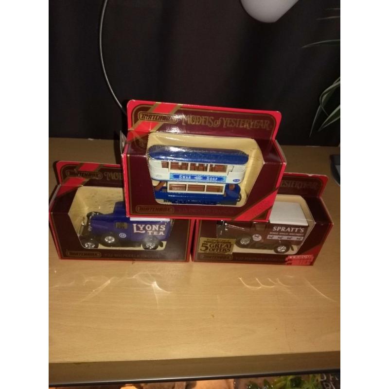 23 Corgi Vintage Vehicles Boxed