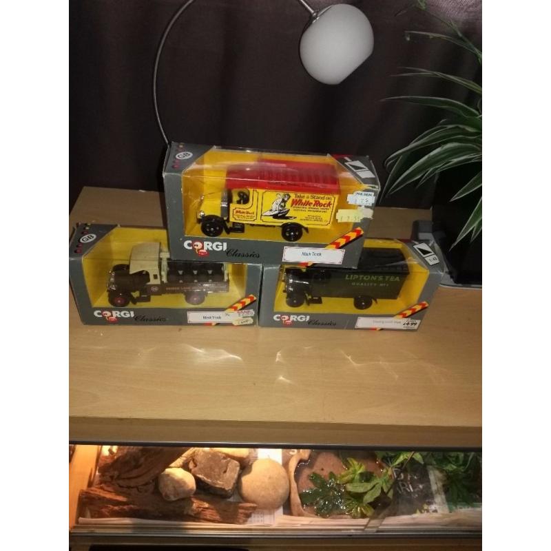 23 Corgi Vintage Vehicles Boxed