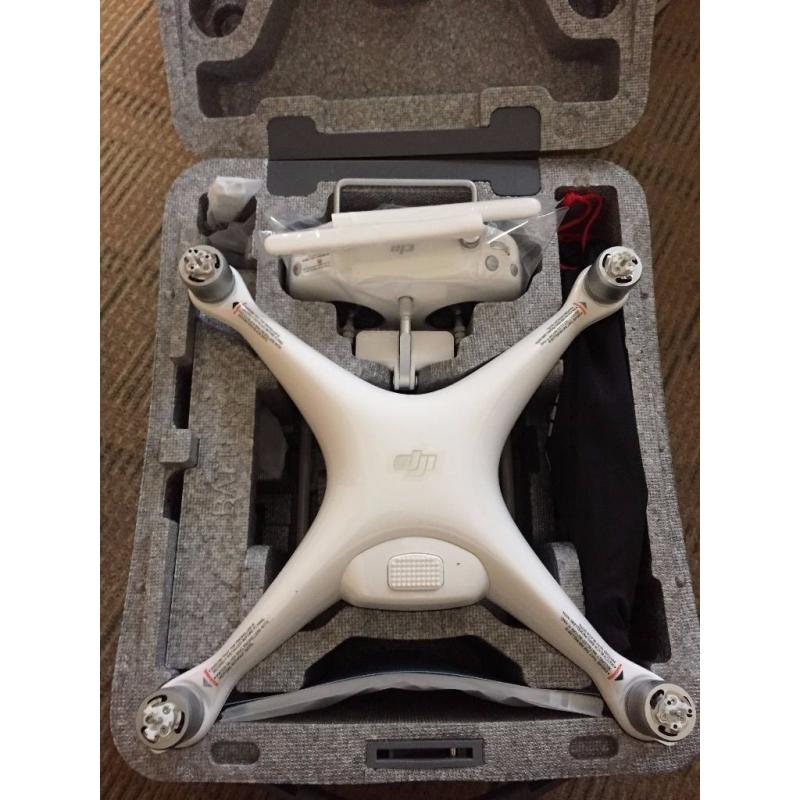 DJI Phantom 4 Pro GPS QuadCopter Drone 4K + 2 Extra Batteries