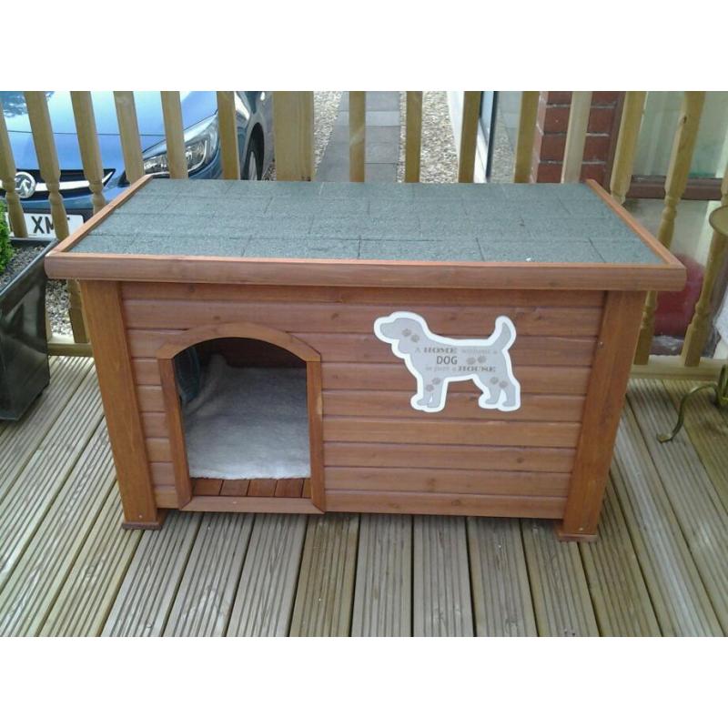 Dog kennal/house