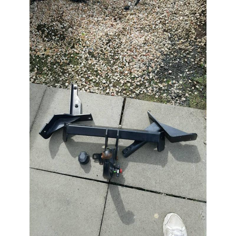 Vauxhall insignia tow bar