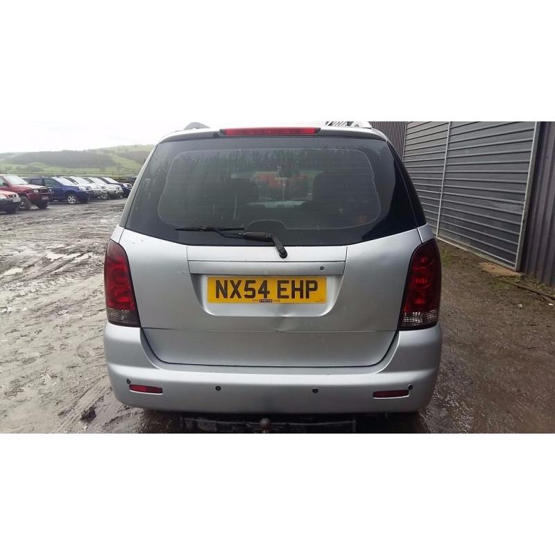 breaking ssangyong rexton 2.7 turbo diesel 4x4