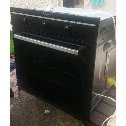 Electric fan oven with grill