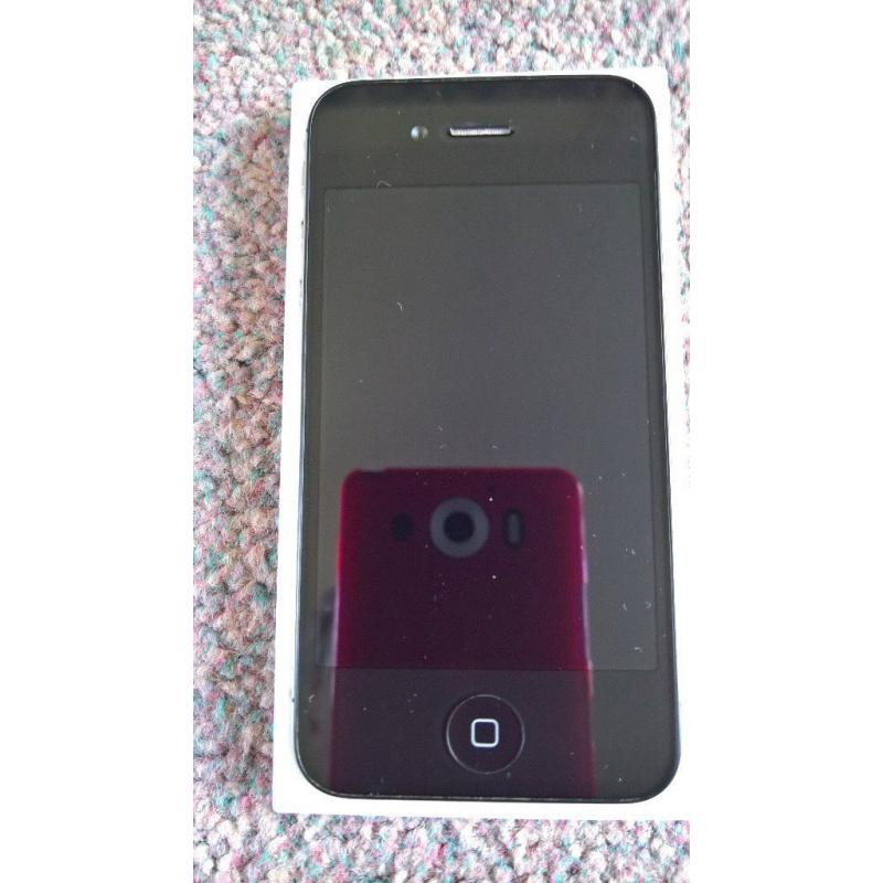 iPhone 4S 16gb immaculate factory unlocked black/silver