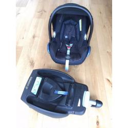 Maxi-Cosi Cabriofix Infant Car Seat and Easyfix Base, including Diono Easy View Mirror