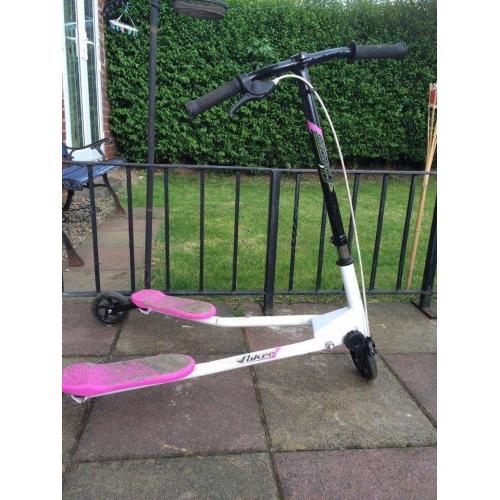 Flicker scooter