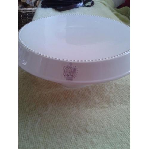 china cake stand
