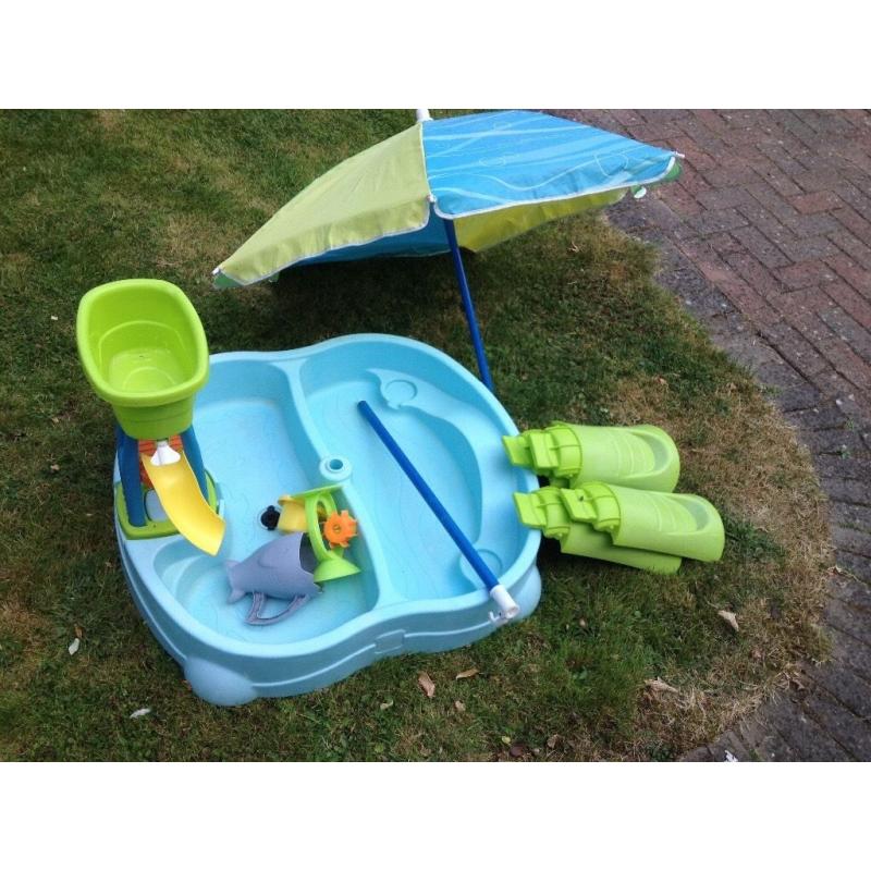 Water or /and sand tray