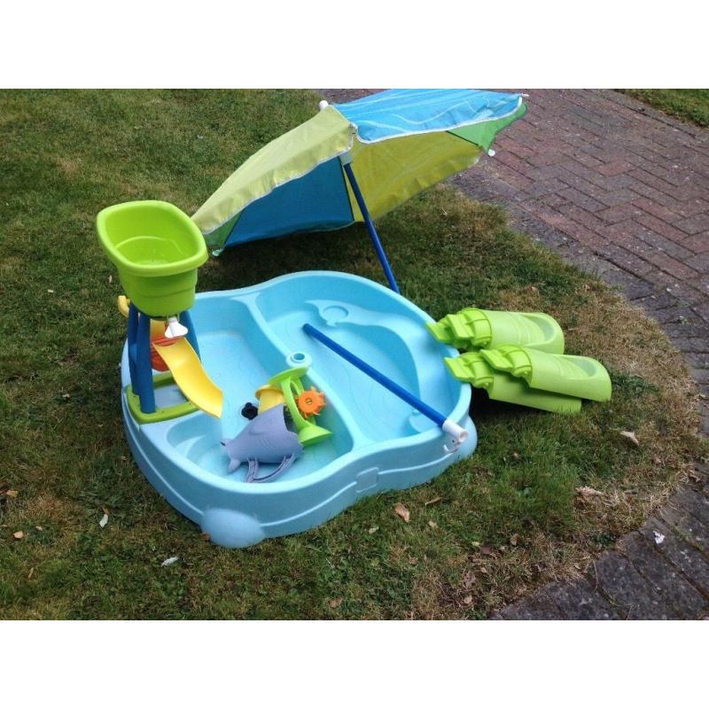 Water or /and sand tray