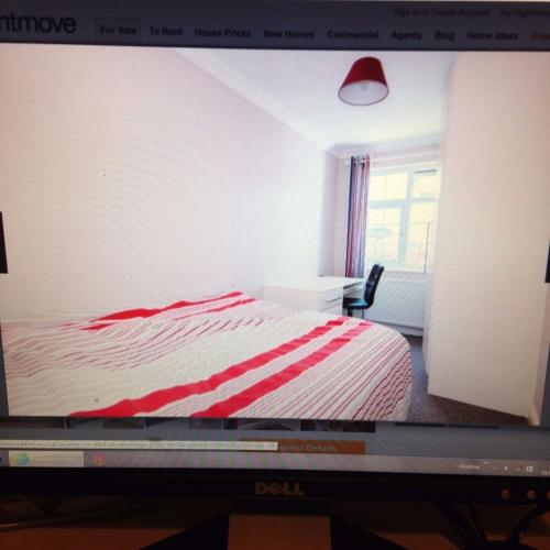 A FULLY FURNISHED DOUBLE ROOM IN HAYES / UXBRIDGE