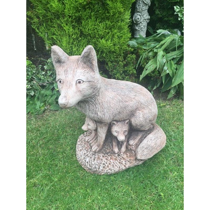 Stone Fox garden ornament great detail