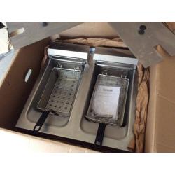 Commercial Bench top Deep Fryer --- Lincat Twin Tank Commercial. Brand New!!