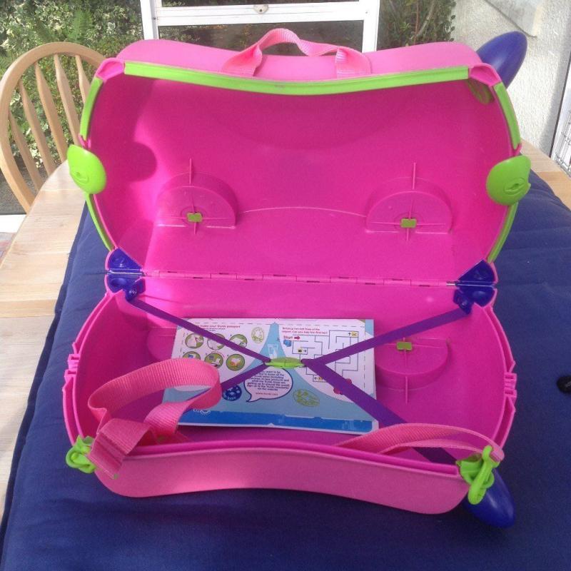 Trunki Trixie Ride-On Suitcase - Pink