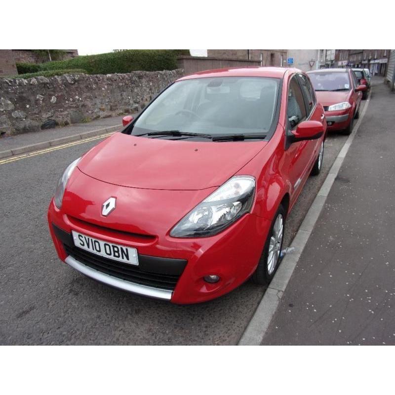 RENAULT CLIO 1.2 dynamique 2010 Petrol Manual in Red