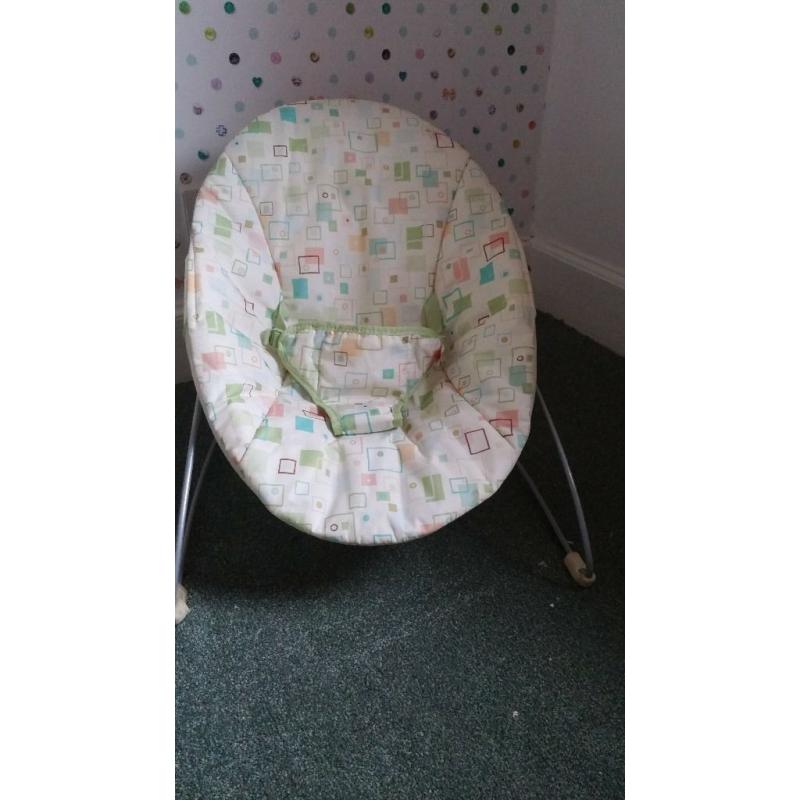 baby bouncer traditional