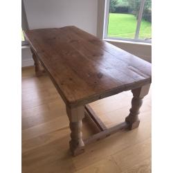 Beautiful large Solid Pine table
