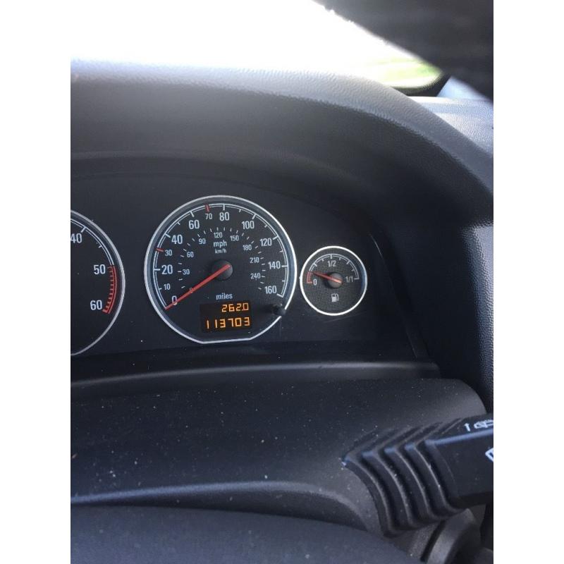 Vauxhall vectra 1.9 diesel Mot April 2017