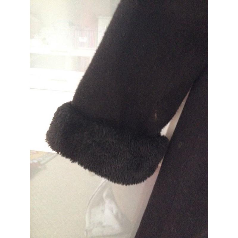 Stunning Camilla dressy winter coat 3-4yrs
