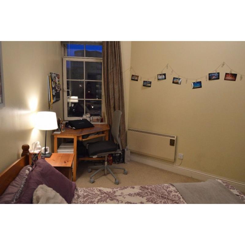 Spacious Double Room Sublet in Merchant City