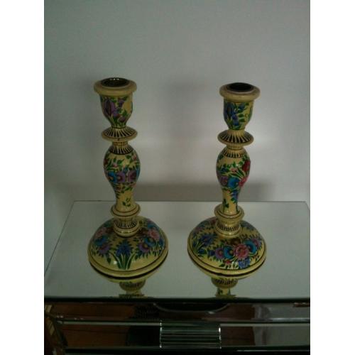Candle sticks