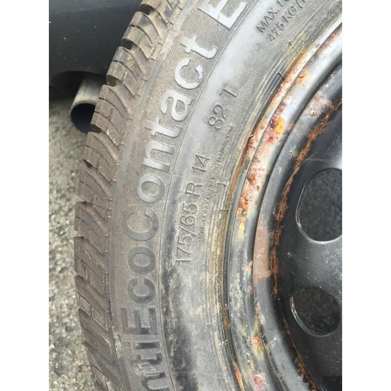 Brand new Corsa wheel and tyre. 175 65 14".