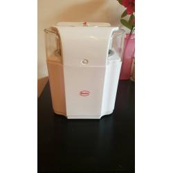 Ice cream machine