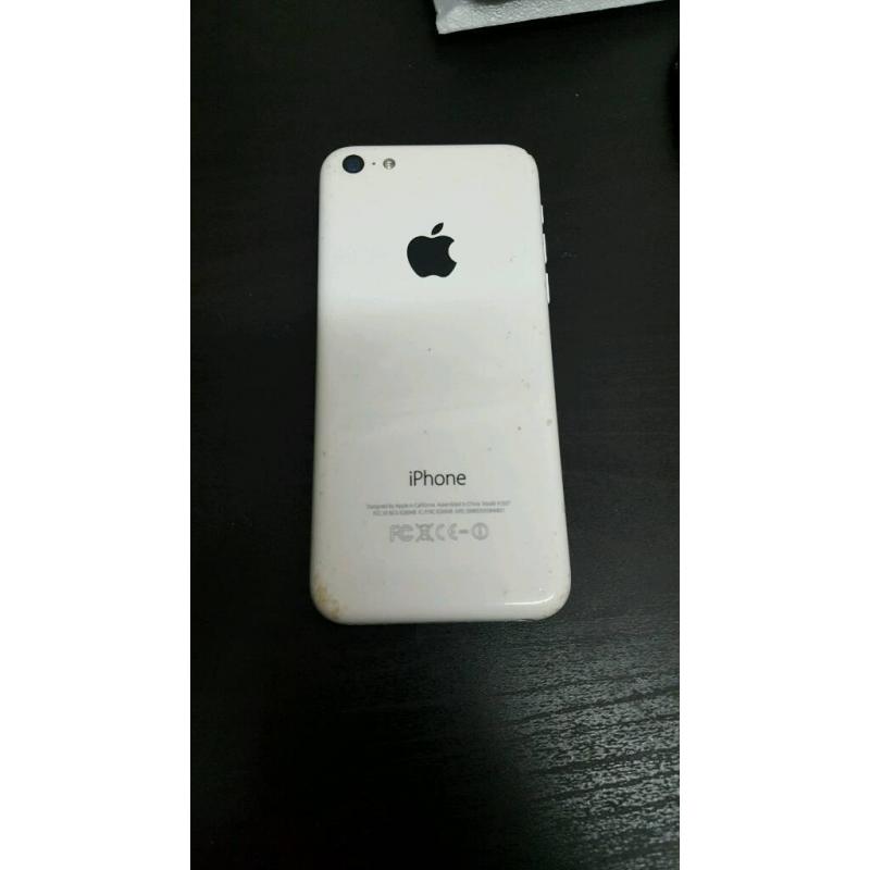 IPHONE 5C 8GB LOCKED ON EE