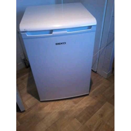 Beko fridge excellent condition