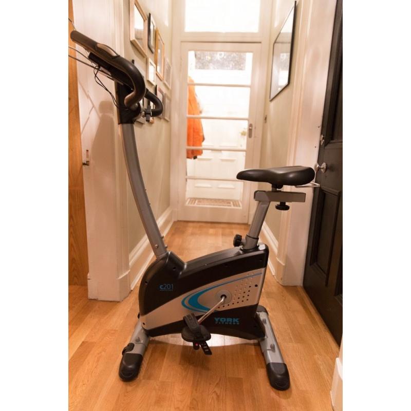 York Fitness c201 Exercise Bike Barely Used Almost As New Condition