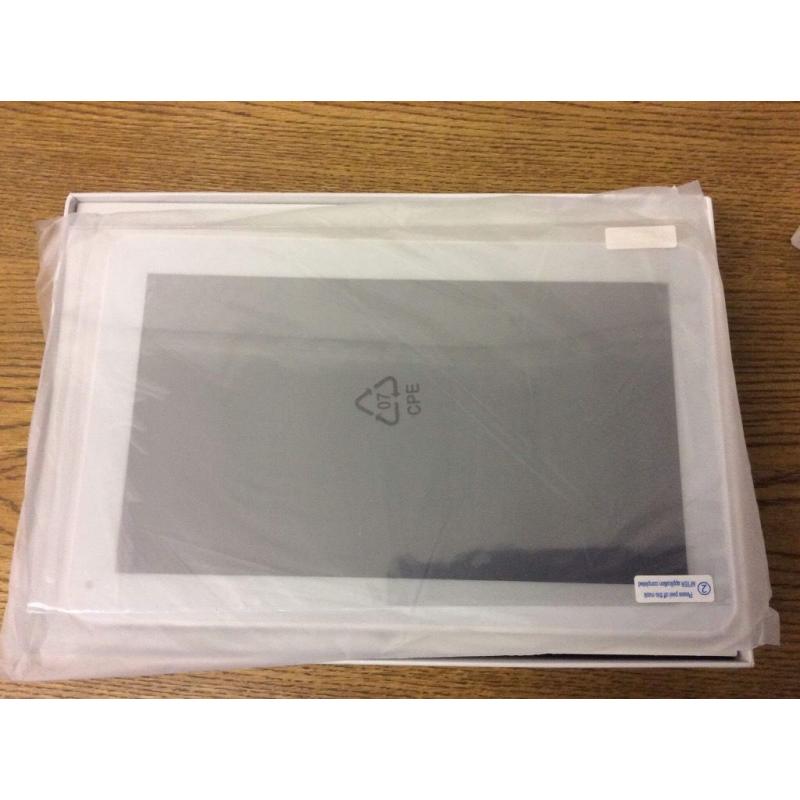 7" SIM ANDROID TABLET PC 4.4 KKITAT QUAD CORE, 8GB, DUAL CAM, BLUETOOTH AND WIFI, NEW...