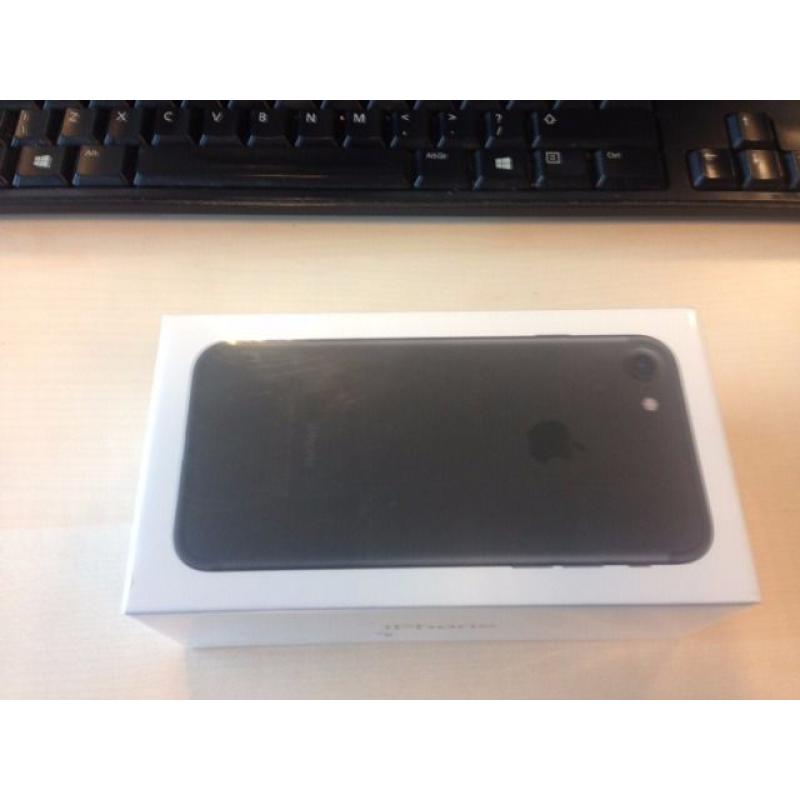 New iPhone 7, Black, 32GB, Unopened, Unlocked for O2
