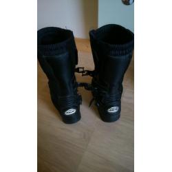 motorcycle boots gore tex size 45