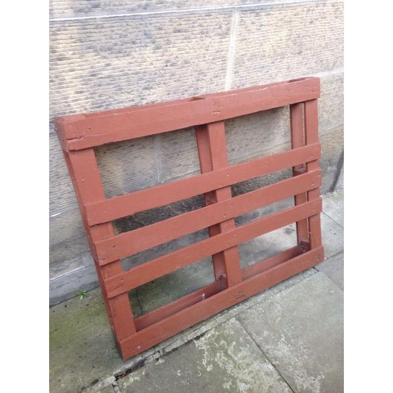 Upcycled Pallet Herb Garden