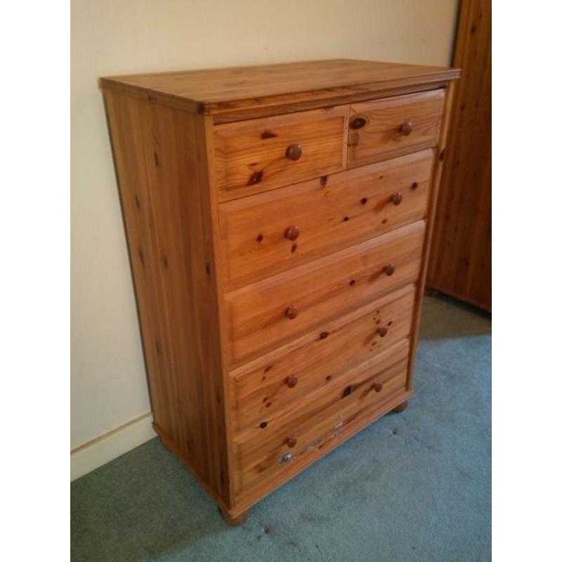 Antique Pine Chest of Drawers