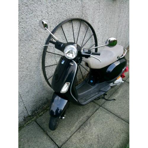 Vespa LX50