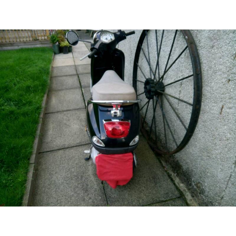 Vespa LX50