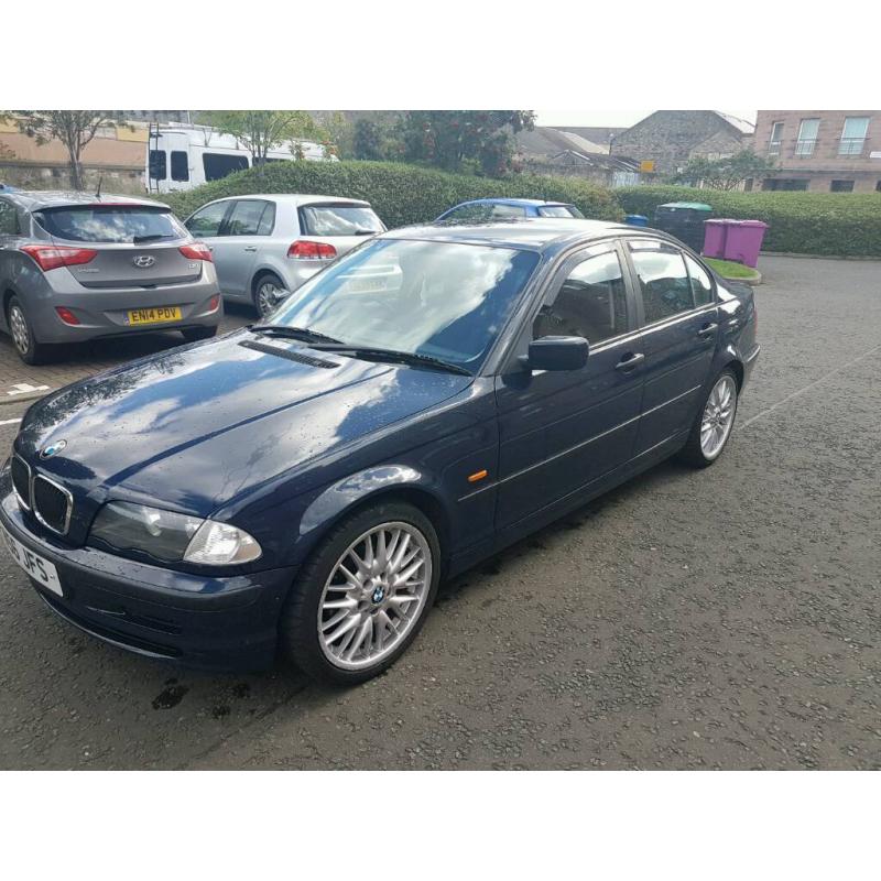 Low price for quick sale. 2000 BMW 318i Automatic 1.9 Petrol MOT FEB 17