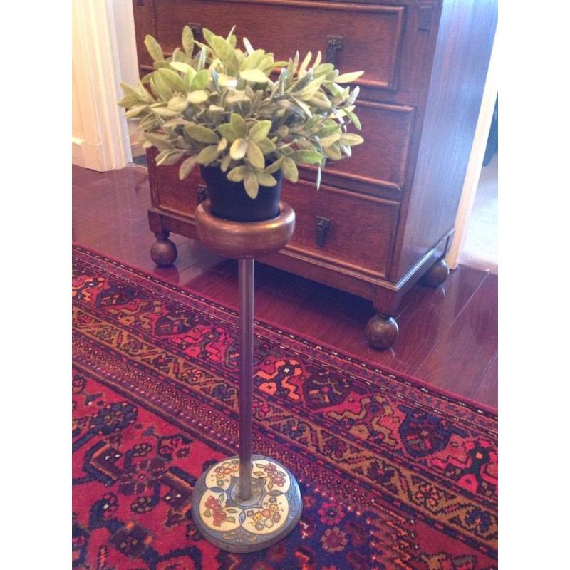 Ornamental stand