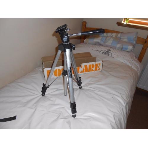 Camera tripod stand