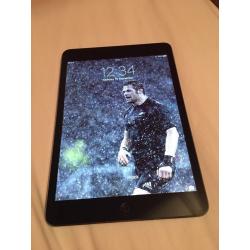 iPad Mini 16gb - Great condition - Barely used