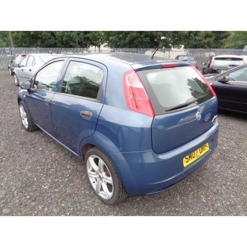 FIAT PUNTO ACTIVE 2007 1242cc 5 DOOR HATCHBACK BLUE 46,000 MILES MOT TILL 29/03/17