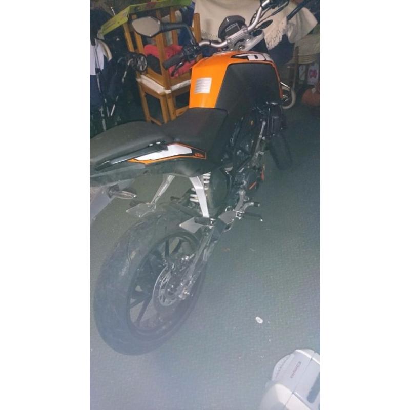 2016 KTM 125 DUKE ORANGE