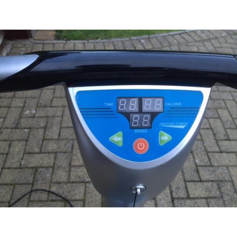 Dream Body Vibration Plate Exercise Machine