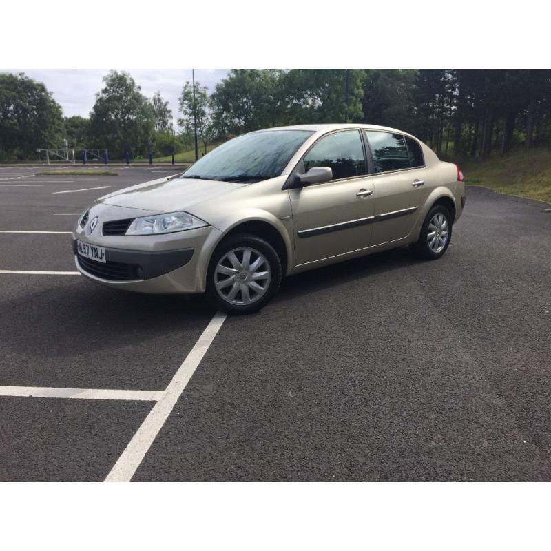 CHEAP 57 PLATE RENAULT MEGANE 1.6 PETROL .. LOW MIL 65K-- LONG MOT -- ONLY ONE PREVIOUS OWNER