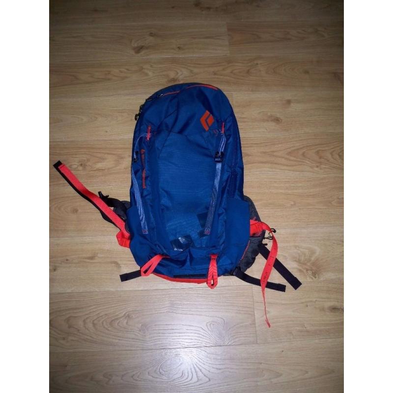 BLACK DIAMOND 'NITRO 26' HIKING RUCKSACK BACKPACK BAG M/L